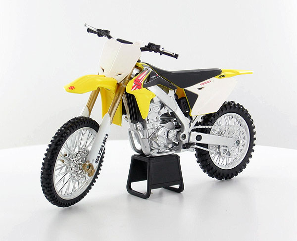 Suzuki RM-Z450 2011 - 1:12