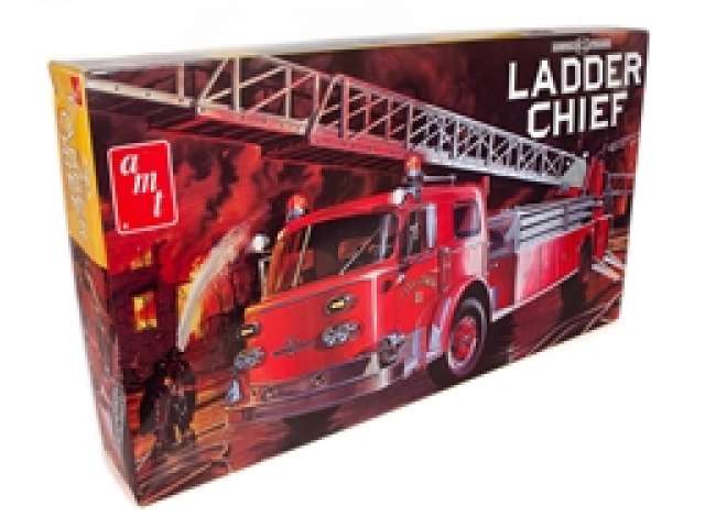 American LaFrance Ladder Chief Fire Truck - 1:25