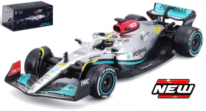 Mercedes-AMG W13E Performance No.44 2022 L. Hamilton with helmet - 1:43