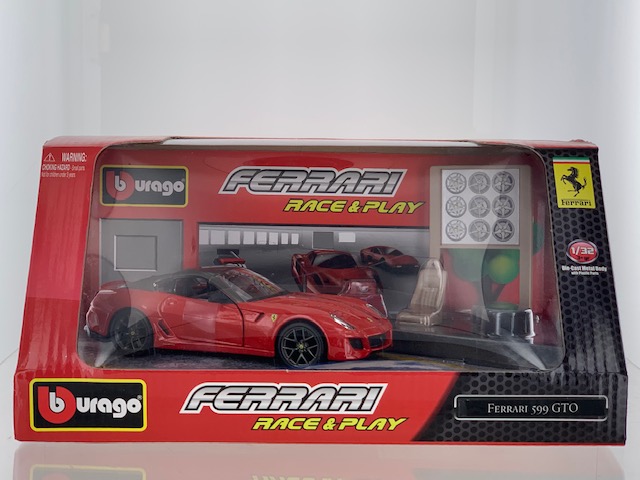 Ferrari 599 GTO Rood Race and Play - 1:32