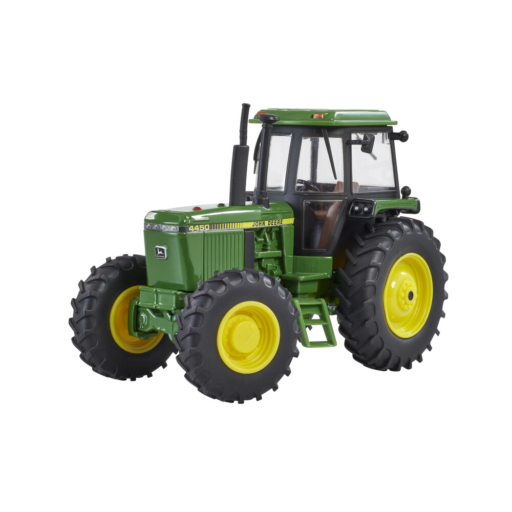 John Deere 4450 - 1:32