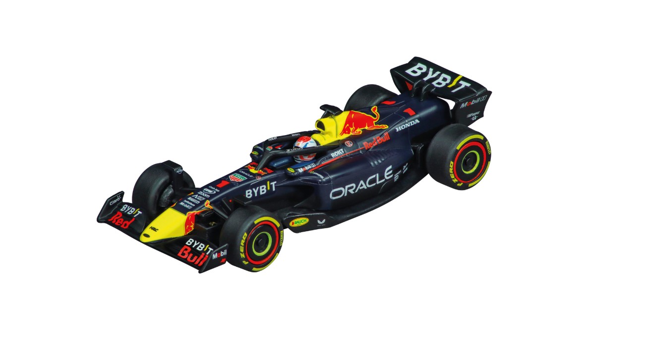 Pull and Speed - Red Bull Racing RB19 No.1 M. Verstappen