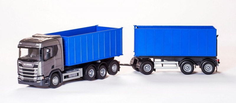 Scania R500 met Afzetcontainer + Trailer Grijs - 1:25