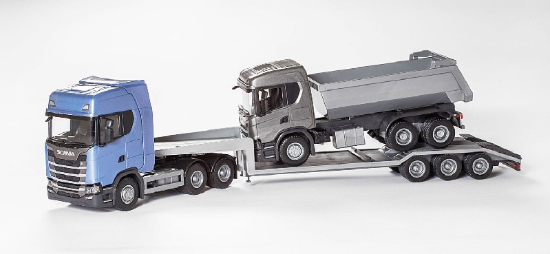 Scania S 6x4 Blue with Lowloader and 6x4 Dumper - 1:25