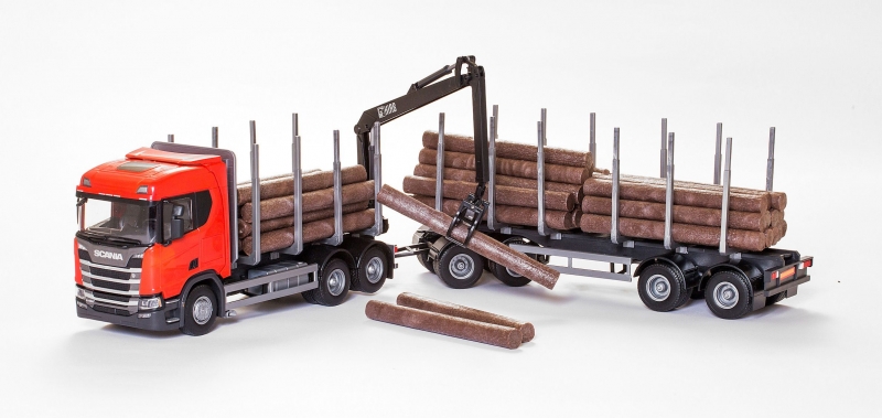 Scania R450 6x4 Red Log Transporter and Crane with Cab with 4-axle Logtransport Trailer - 1:25