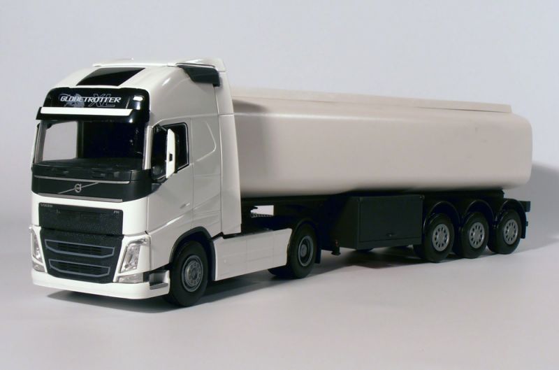 Volvo FH4 XL 4x2 met Tanktrailer Wit - 1:25