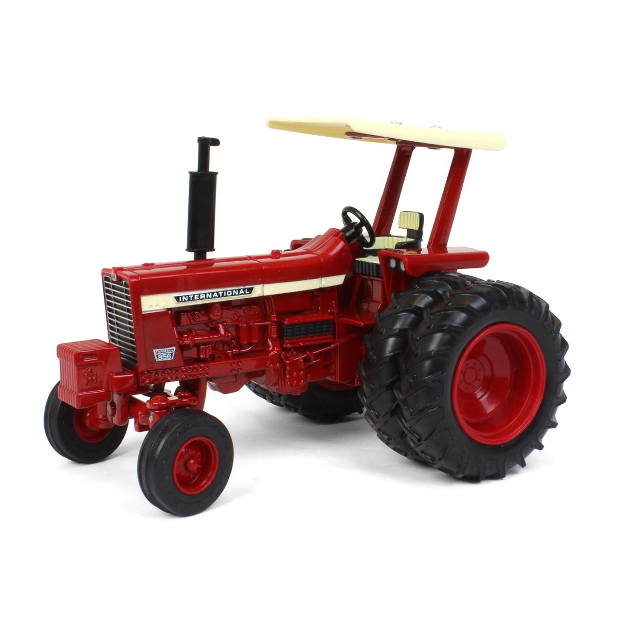 Farmall 856 - 1:32