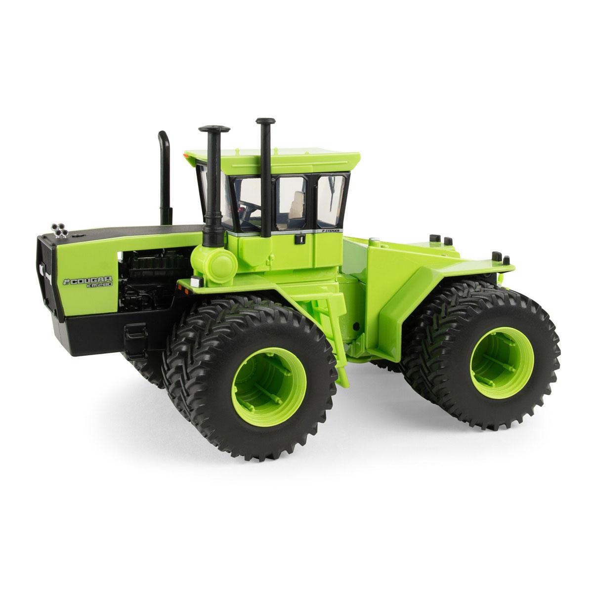 Steiger Cougar IV with Duals Prestige Collection - 1:32