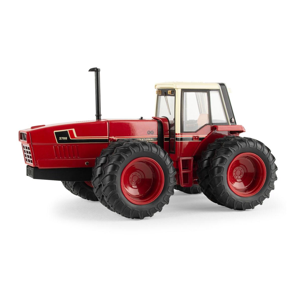 IH 3788 2+2 with Duals - 1:32