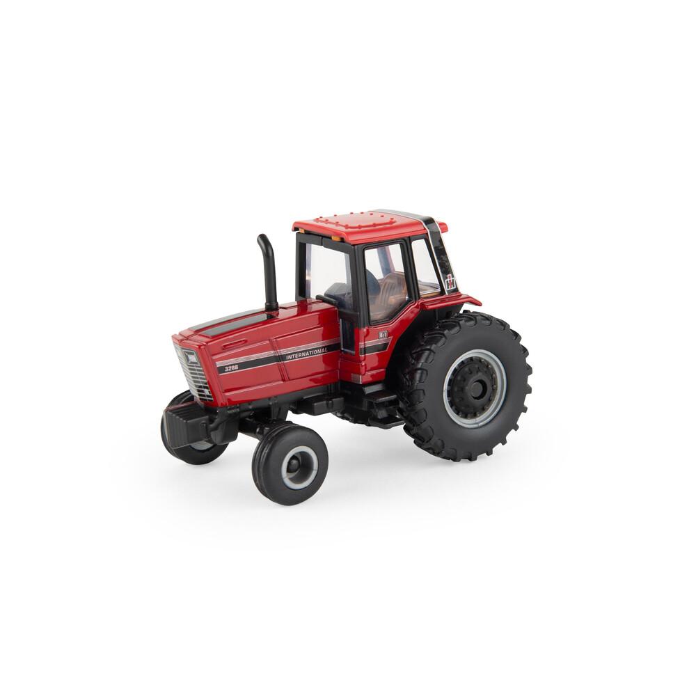 IH 3288 Tractor - 1:64