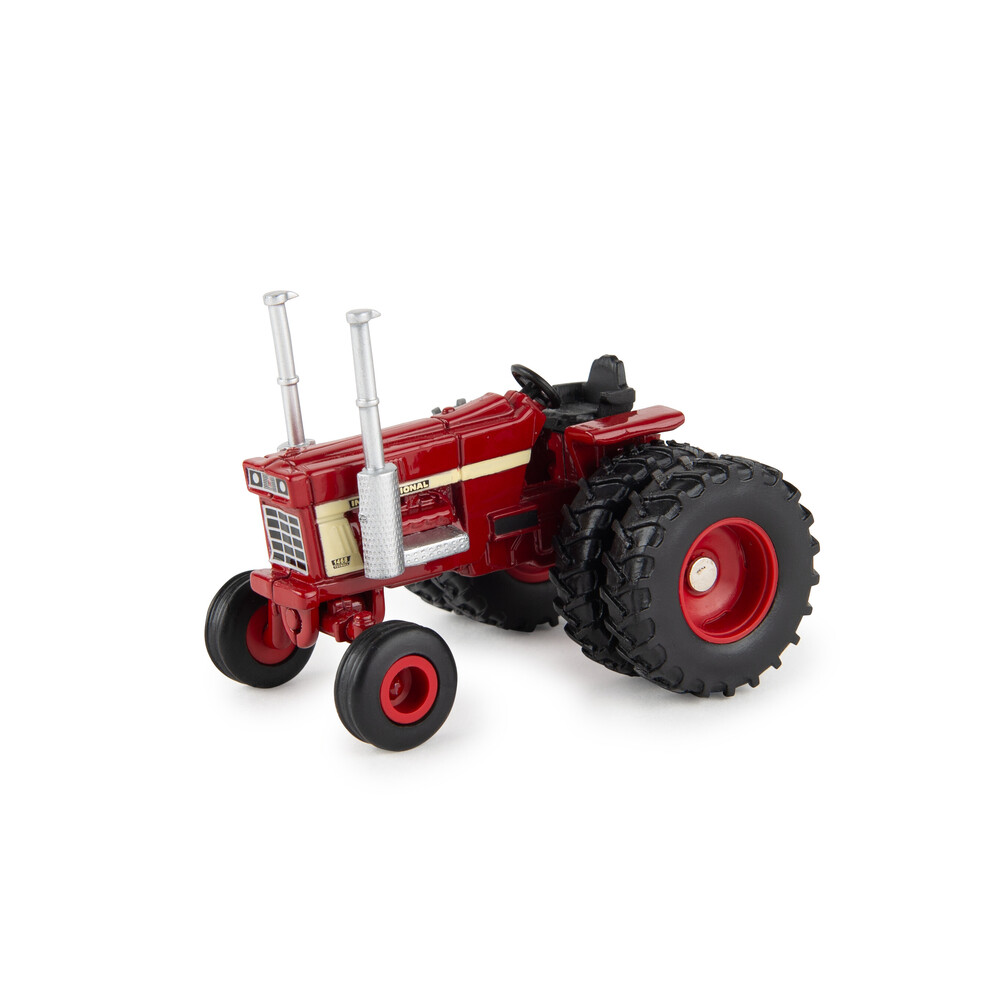 IH 1468 V8 Tractor - 1:64