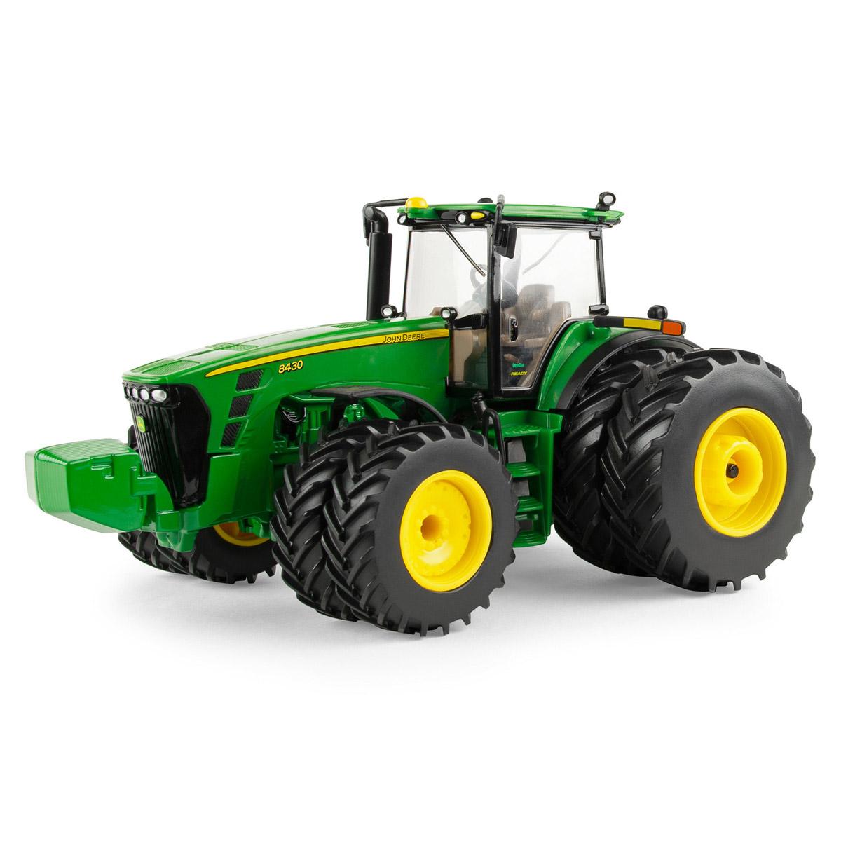 John Deere 8430 with Duals Prestige Collection - 1:32