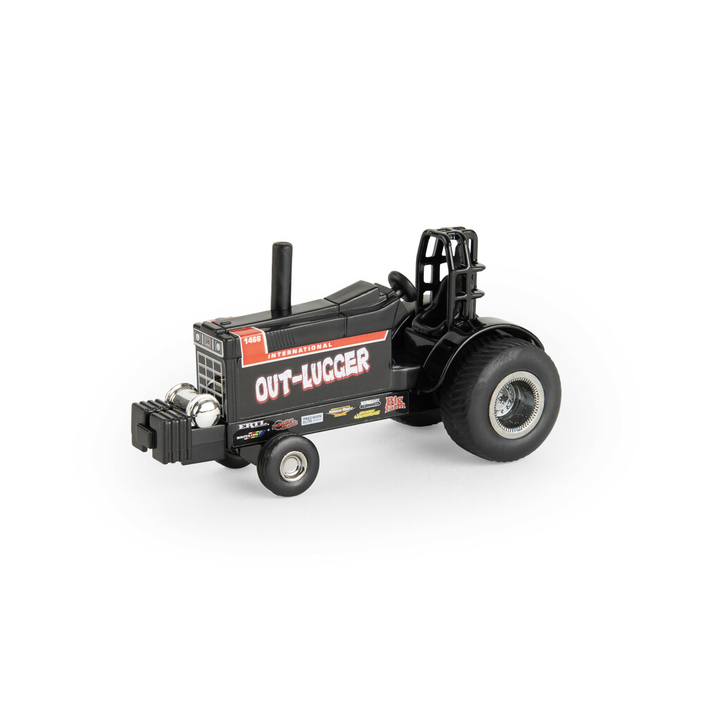 IH Vintage Pulling Tractor Out-Lugger Chase version - 1:64