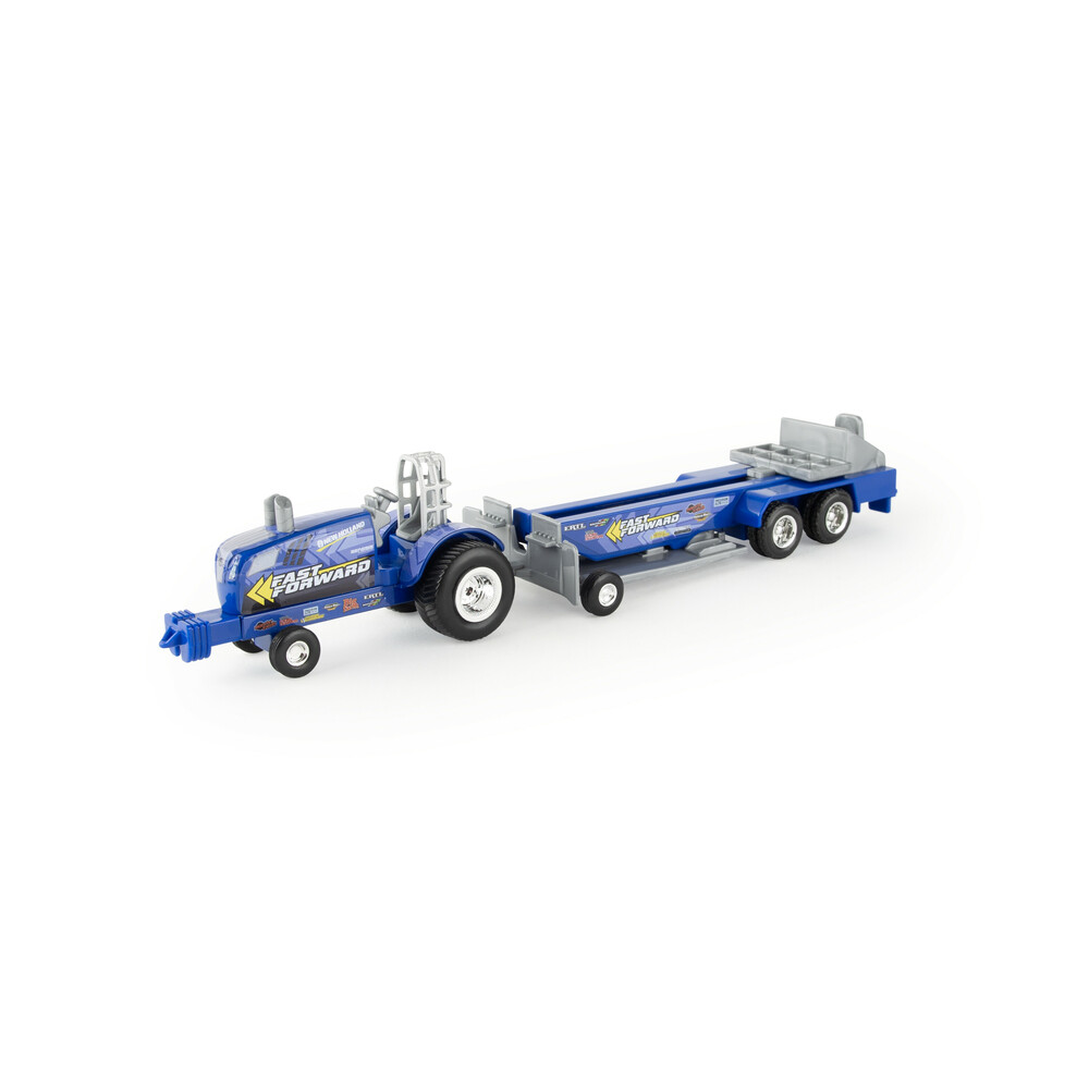 New Holland Pulling Tractor Fast Forward with Pulling Sled - 1:64