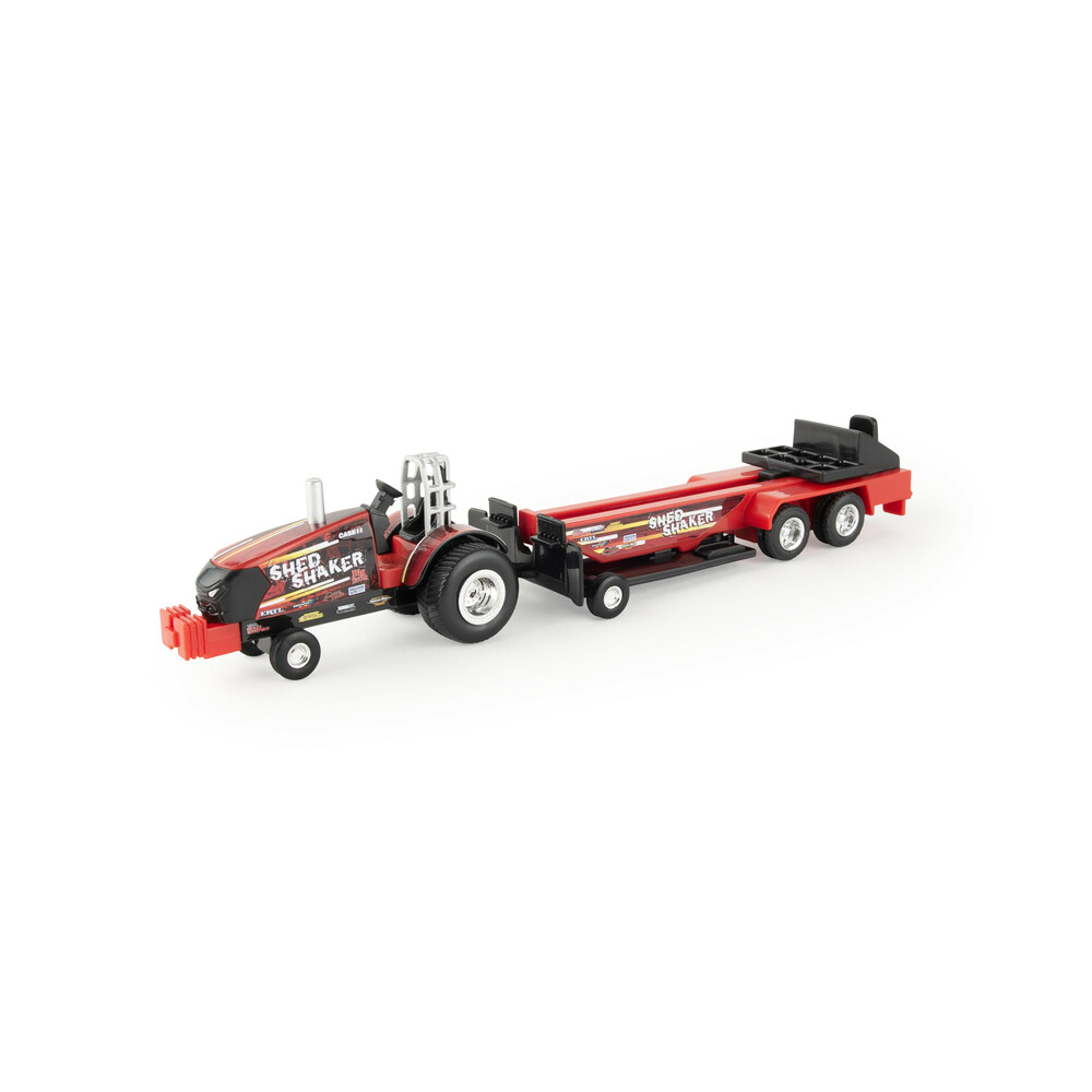 Case IH Magnum Pulling Tractor Shed Shaker with Pulling Sled - 1:64