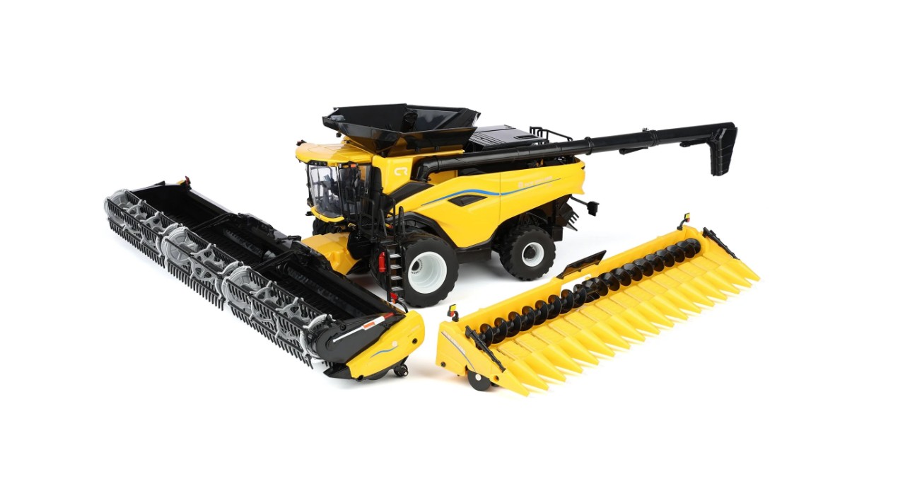 New Holland CR11 Combine with Duals Prestige Collection - 1:32