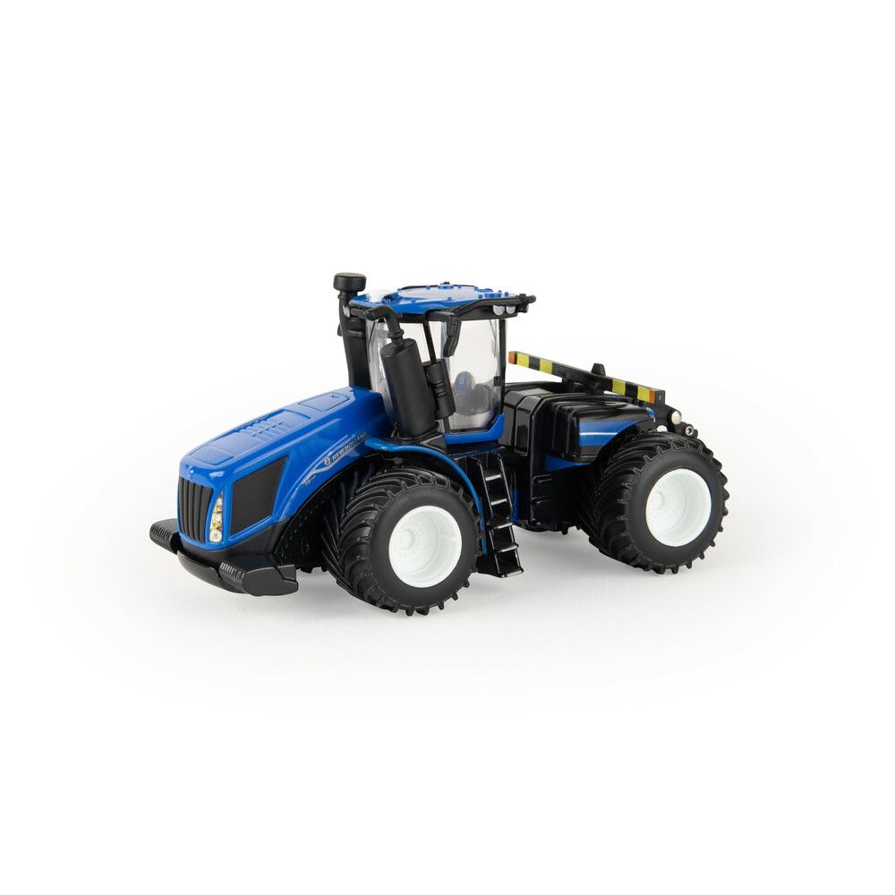 New Holland T9.700 Prestige with LSW tires - 1:64