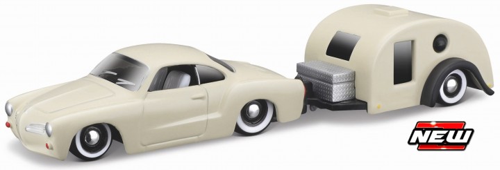 Volkswagen Karmann Ghia 1960 + Travel Trailer - 1:64