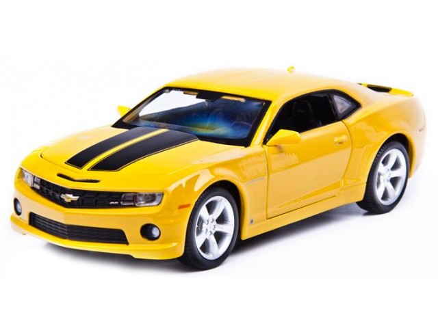 Chevrolet Camaro SS RS Geel