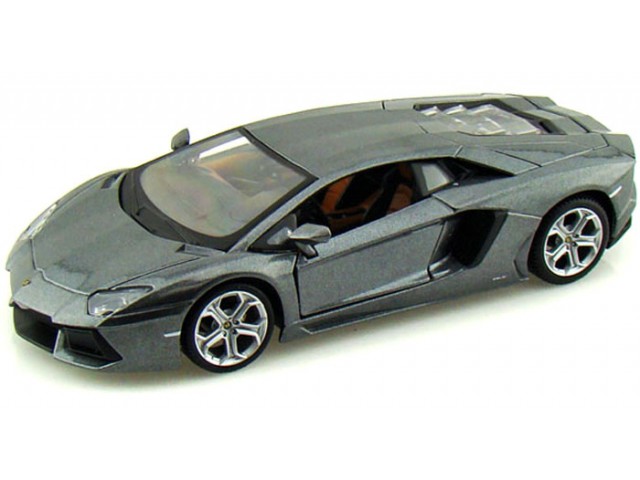 Lamborghini Aventador LP700-4 2010 Grijs