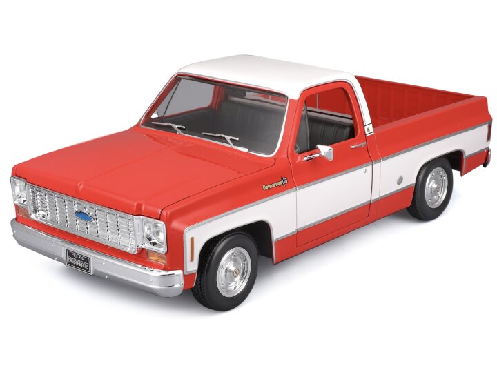 Chevrolet C10 Cheyenne Super 1974 Rood/Wit - 1:18