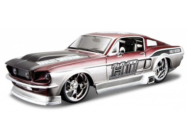 Ford Mustang GT 1967 Rood/Wit - Harley Davidson