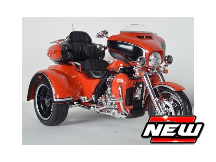 Harley Davidson CVO Tri-Glide Ultra Oranje - 1:12