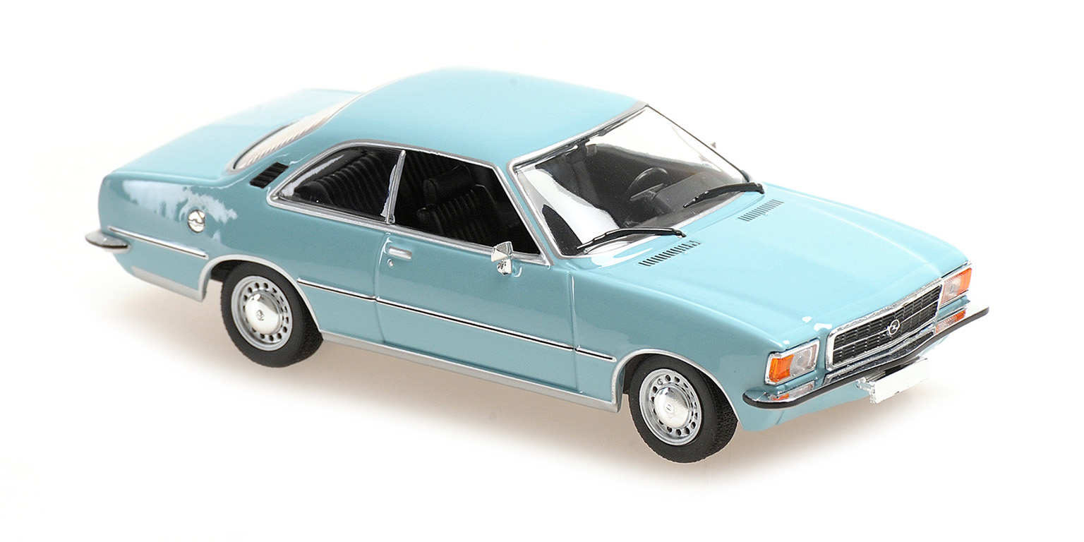 Opel Rekord D Coupe 1975 Lichtblauw - 1:43