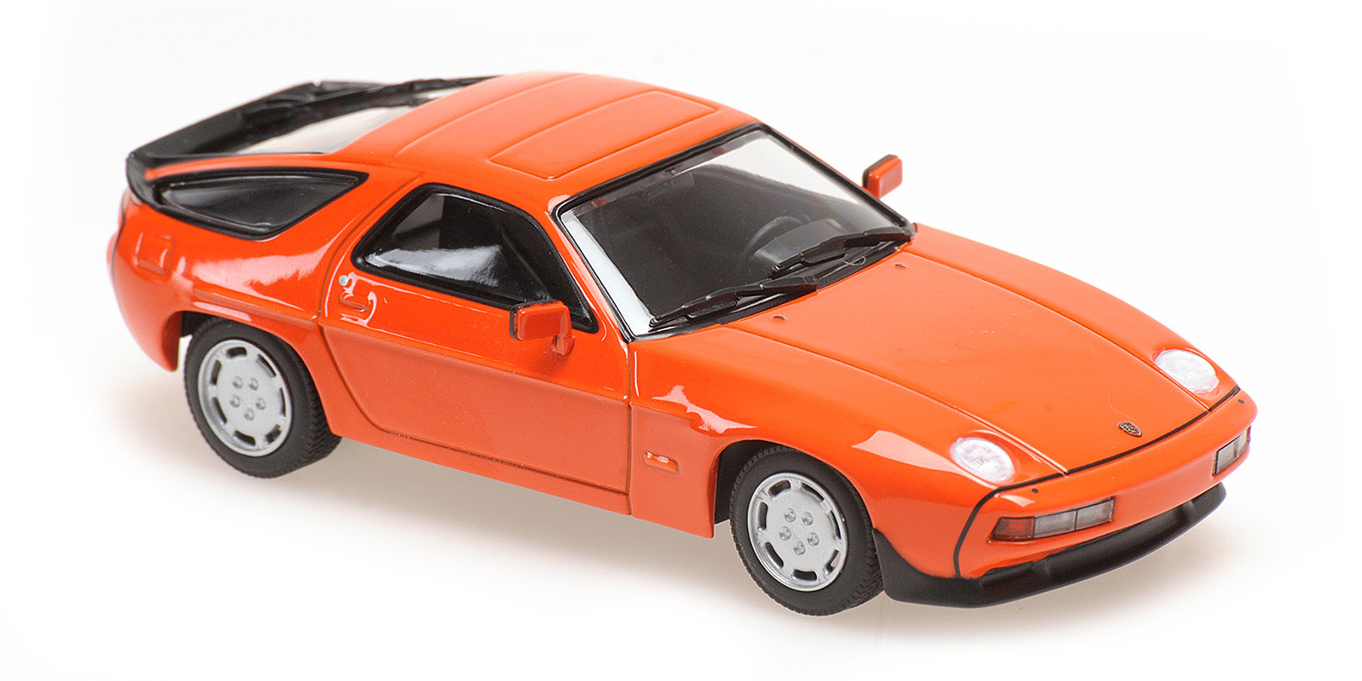 Porsche 928S 1979 Oranje - 1:43