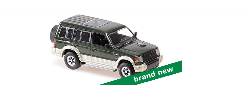 Mitsubishi Pajero LWB 1991 Groen Metallic - 1:43