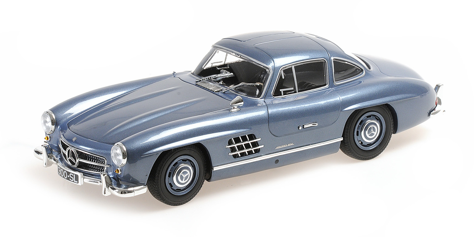 Mercedes-Benz 300 SL (W198) 1955 Light Blue Metallic - 1:18