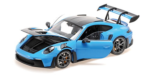 Porsche 911 (992) GT3 RS 2024 Lichtblauw met Grijze velgen - 1:18