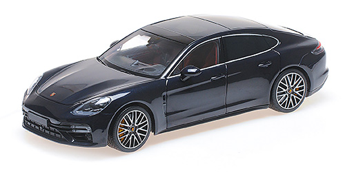 Porsche Panamera Turbo S 2020 Blue Metallic - 1:18