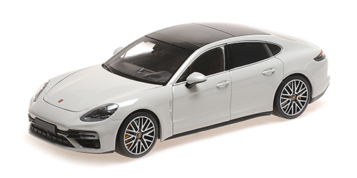 Porsche Panamera Turbo S 2020 Grijs - 1:18