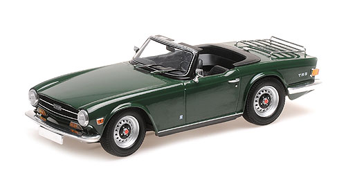 Triumph TR6 1969 Donkergroen - 1:18