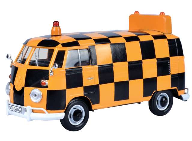 Volkswagen T1 Delivery Van - Airport Runway