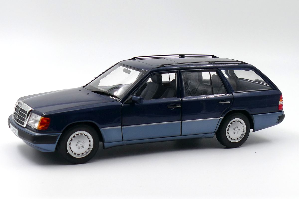 Mercedes-Benz 300 TD (S124) 1990 Nautical Blue Limited Edition - 1:18