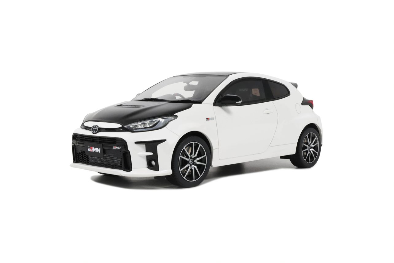 Toyota Yaris Rally Package GRMN 2022 Platinum Pearl White - 1:18