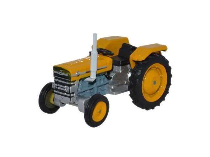 Massey Ferguson 135 Geel - 1:76