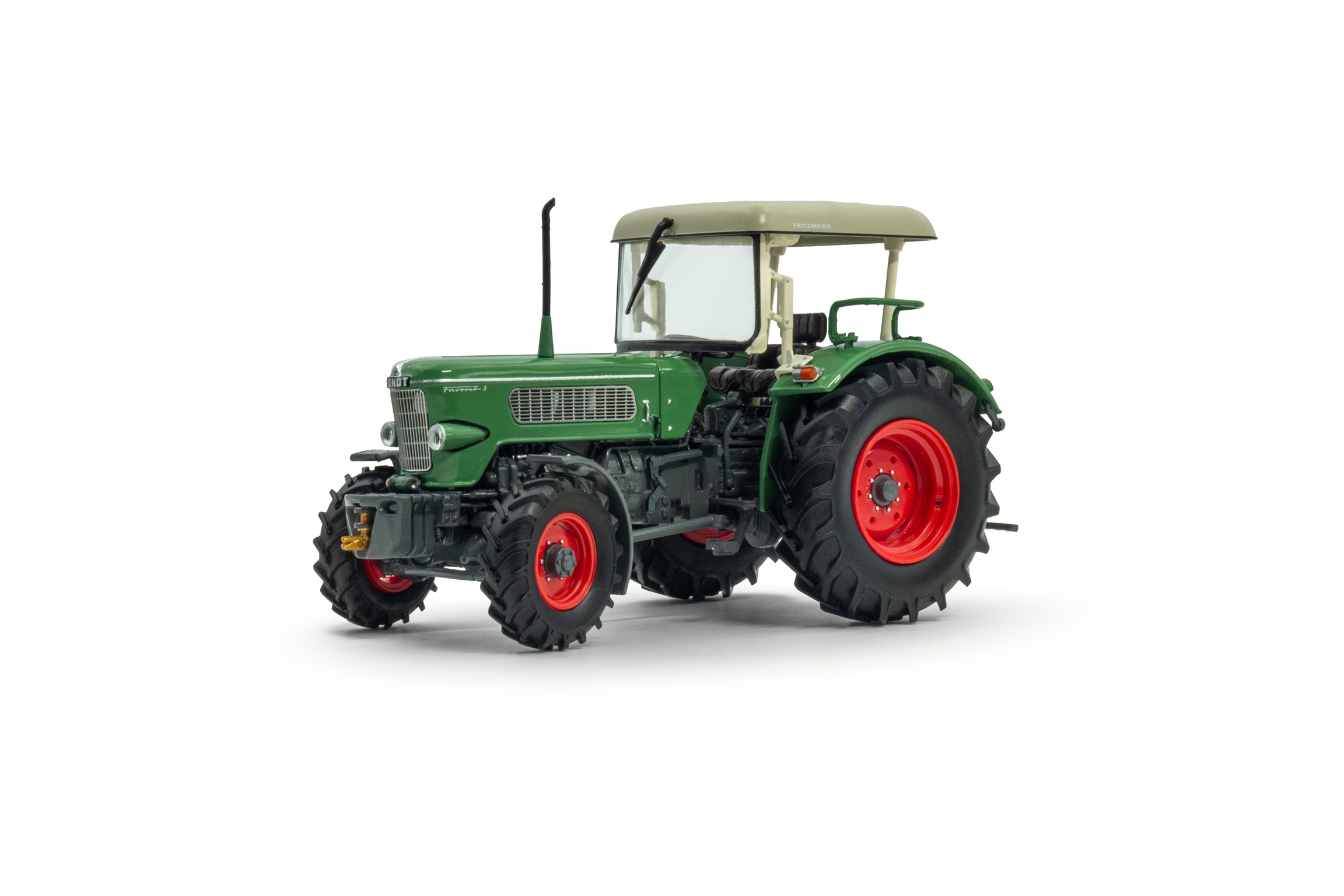 Fendt Favorit 3 met Fritzmeier cabine 4wd - 1:32