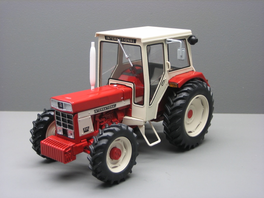 International 844