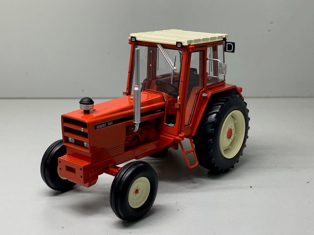 Renault 951 2wd - 1:32