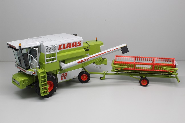 Claas Dominator 88 Maxi