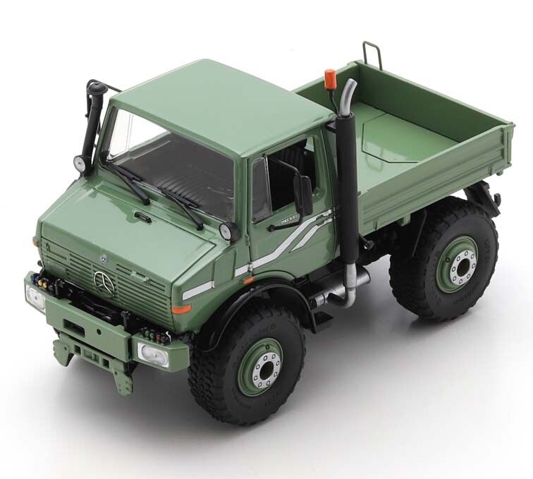 MB Unimog U1600 Green - 1:32