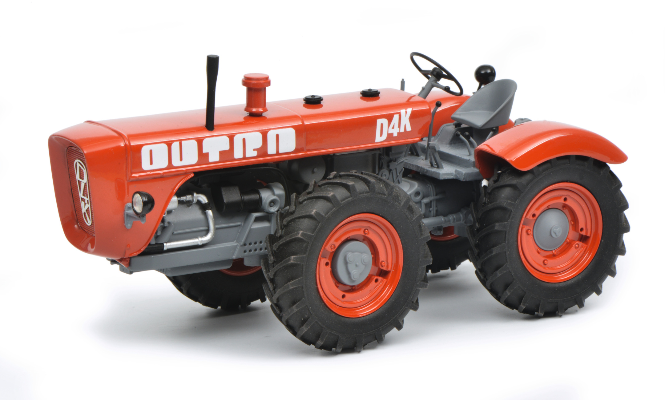 Dutra D4K Rood - 1:32