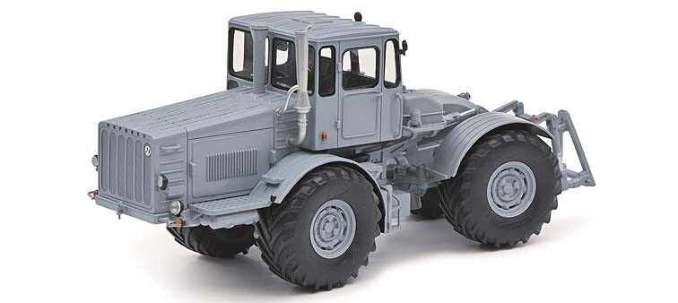 Kirovets K700 Grijs - 1:32