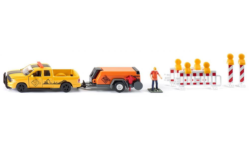 Dodge RAM 1500 with Compressor Trailer