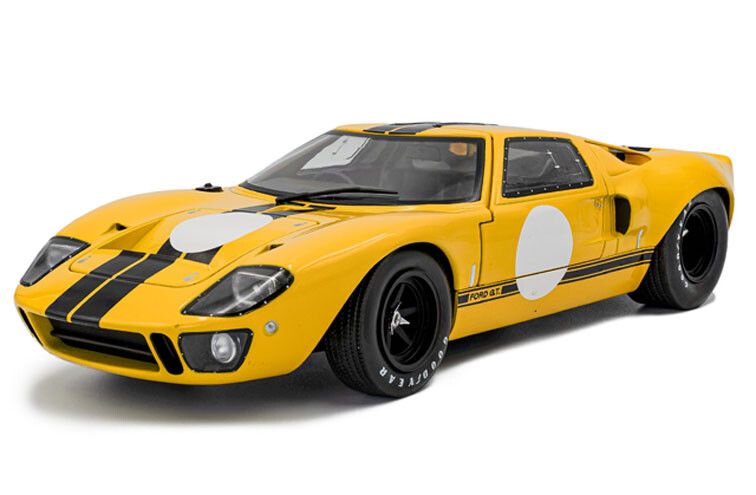 Ford GT40 Mk.I 1968 Geel - 1:18