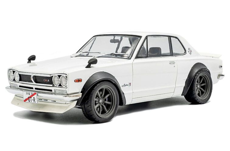 Nissan Skyline (C10) Hakosuka Solido Works 1970 Wit - 1:18