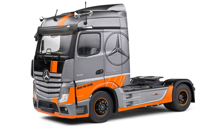 Mercedes-Benz Actros B Grand Prix Edition 2019 Zilver/Oranje - 1:24